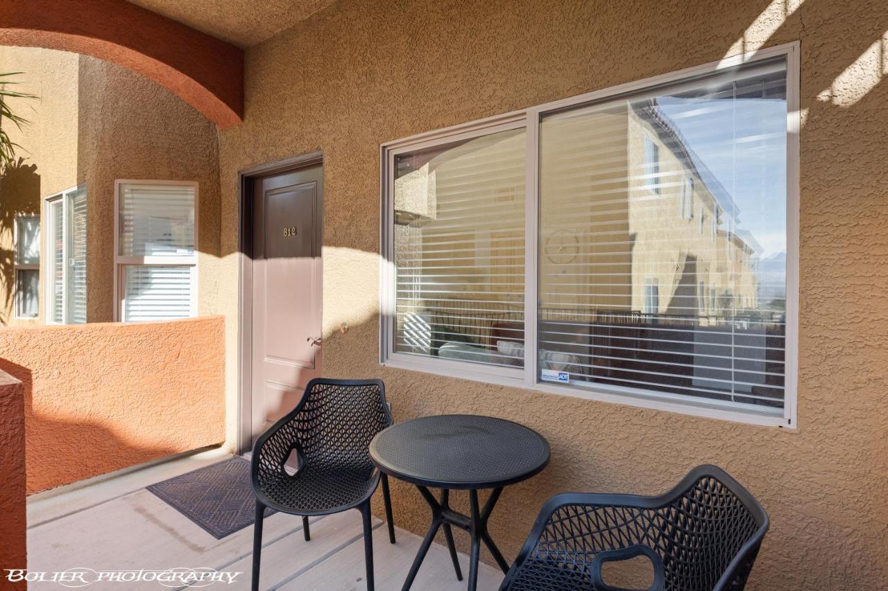 Hawk Ridge Two Bedroom Condo By Cool Properties Mesquite Exterior foto